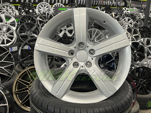 R19X8 5X120 ET 37 72.6 STYLE 199 OEM BMW SILVER - Aluminija A riepas