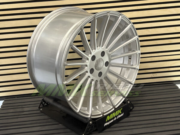 R21x10.5 5X120 ET 40 74.1 HX010 SS (Silver Shining) - Aluminija A riepas