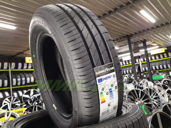 175/65R17 Goodyear EfficientGrip Performance 2 87H DEMO - Vasaras riepas