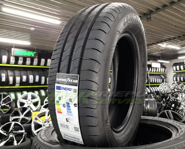 175/65R17 Goodyear EfficientGrip Performance 2 87H DEMO - Vasaras riepas