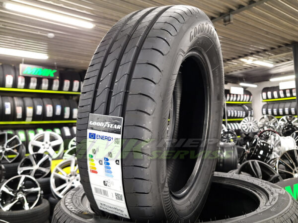 175/65R17 Goodyear EfficientGrip Performance 2 87H DEMO - Vasaras riepas