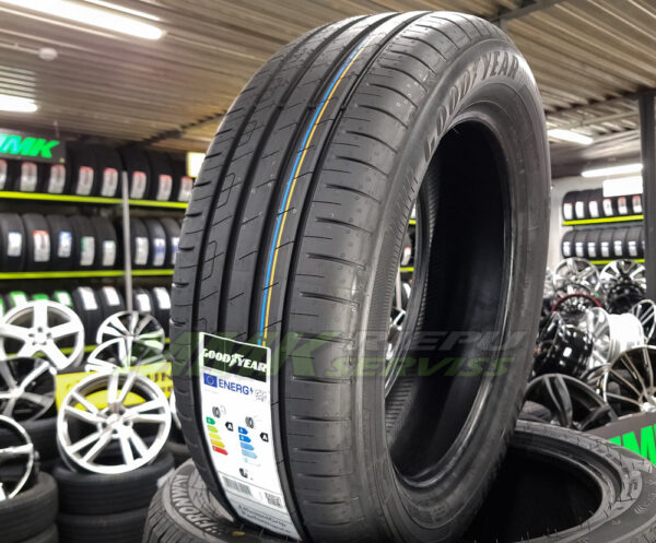 195/50R15 Goodyear EfficientGrip Performance 82V DOT17 - Vasaras riepas