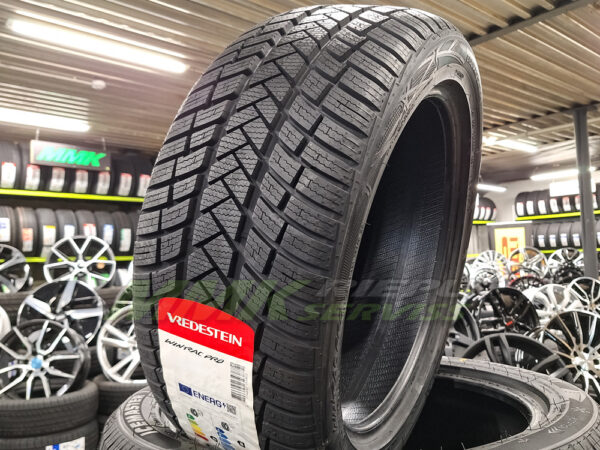 225/45R17 Vredestein Wintrac Pro 91H RP DOT21 - Vissezonas riepas / Ziemas riepas