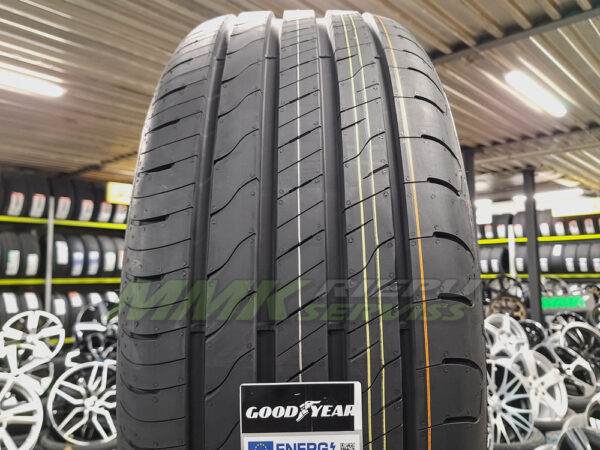 235/65R17 Goodyear EfficientGrip 2 SUV 108V XL - Vasaras riepas