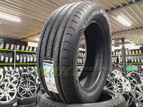 235/65R17 Goodyear EfficientGrip 2 SUV 108V XL - Vasaras riepas