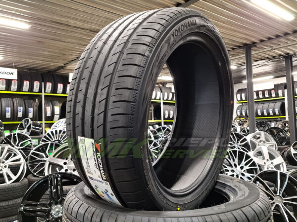 255/45R18 Yokohama BluEarth-GT AE51 99W - Vasaras riepas