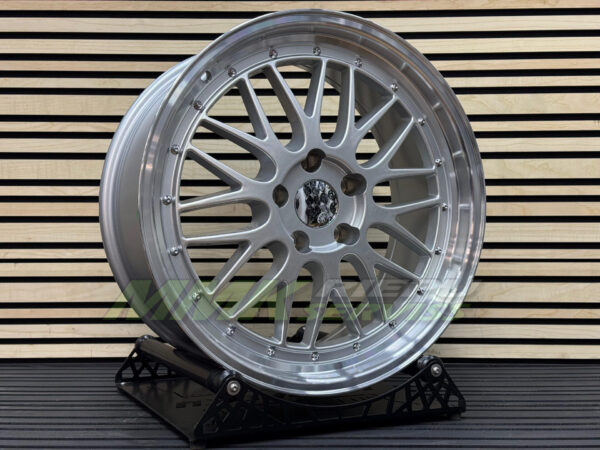 R19X9.5 5X120 ET20 74.1 BK848 Silver+Polished Lip (SP) - Aluminija A riepas