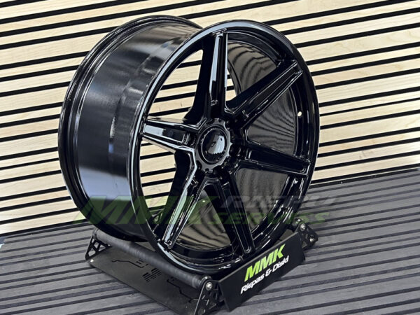 R20X9.5 6X139.7 ET 12 110.0 Nano 5774 Glossy Black - Aluminija A riepas