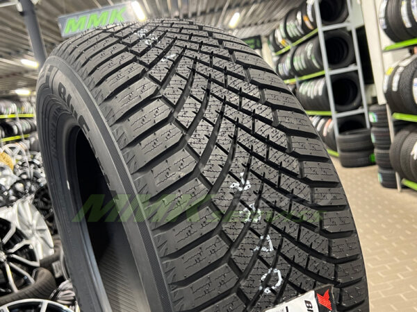 195/65R15 Yokohama BluEarth*Winter V906 91T - Vissezonas riepas / Ziemas riepas