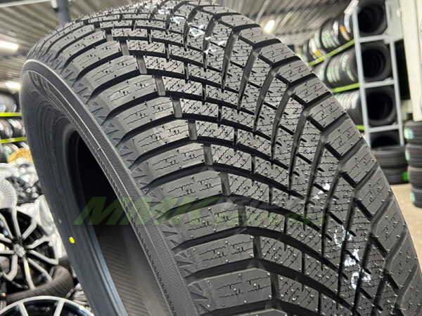 195/65R15 Yokohama BluEarth*Winter V906 91T - Vissezonas riepas / Ziemas riepas