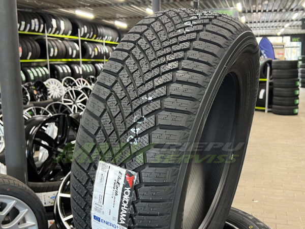 195/65R15 Yokohama BluEarth*Winter V906 91T - Vissezonas riepas / Ziemas riepas