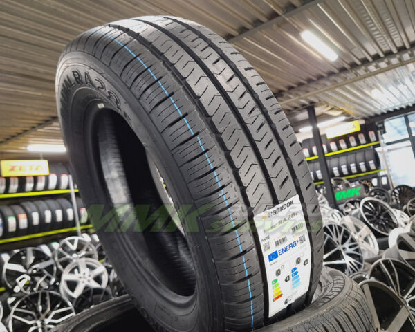 215/65R16C Hankook Radial RA28E 106/104T - Vasaras riepas