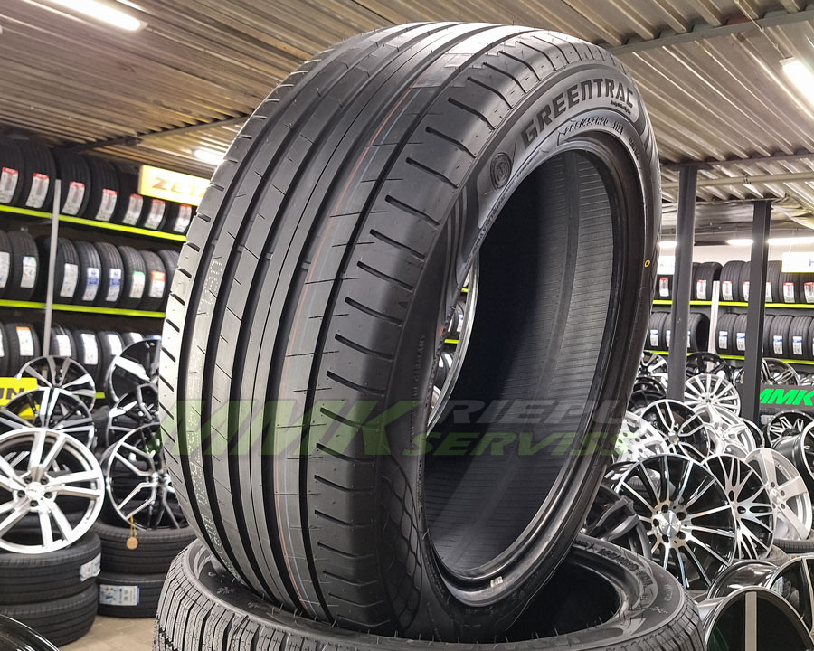 thumbnail image 2 of Pair Of Greentrac Quest-X 275/40R19 105Y XL High Performance All Season Tires 2 of 6