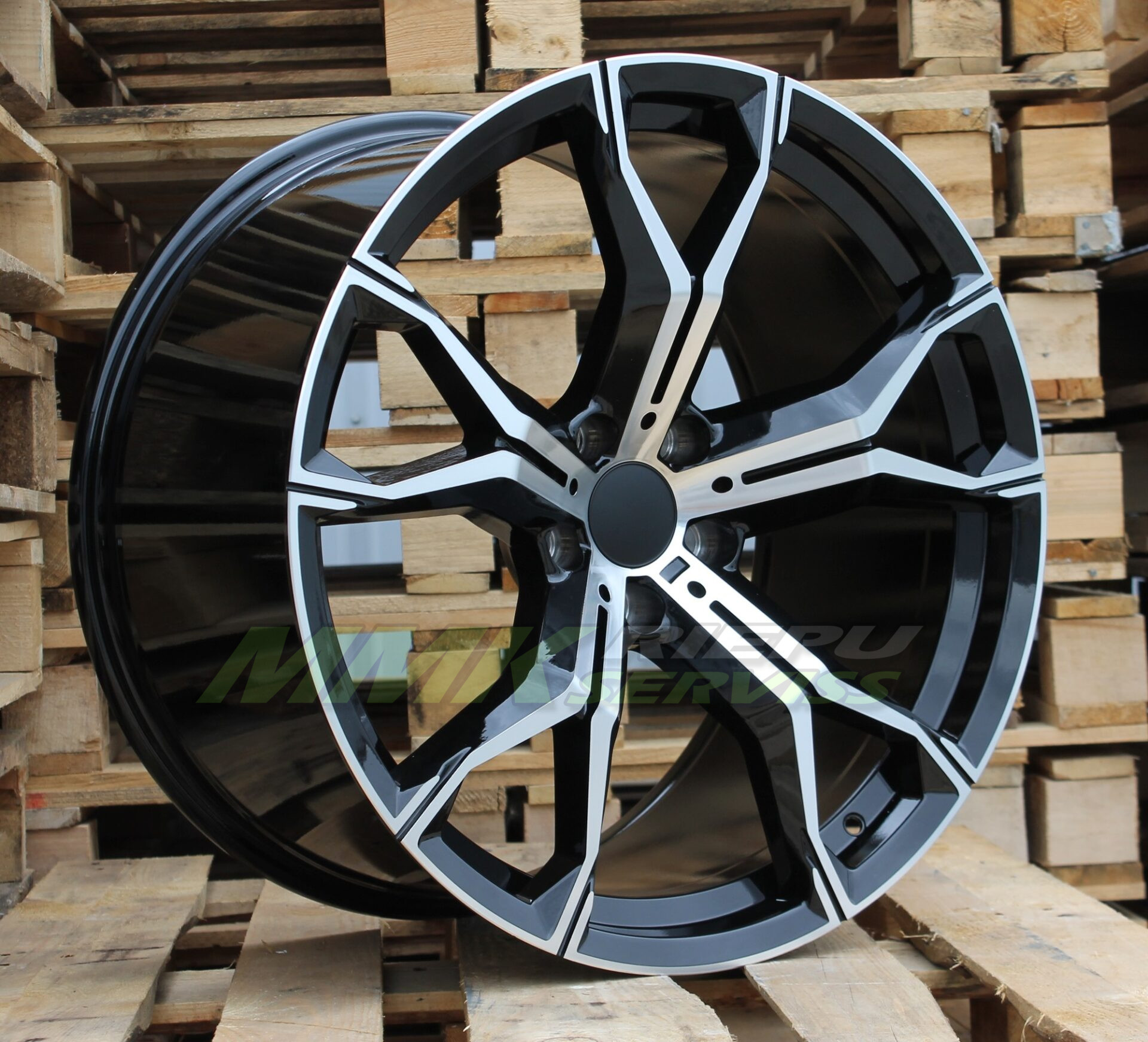 R21X10.5 5X112 ET43 66.6 B5498 (BYD1538) Black Polished (MB) BMW - Aluminija A riepas