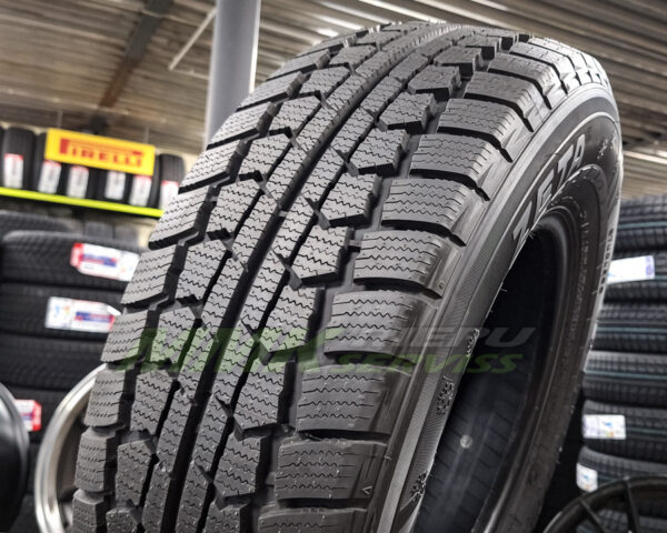 215/65R16C Zeta Antarctica 8 109/107T 8PR - Vissezonas riepas / Ziemas riepas