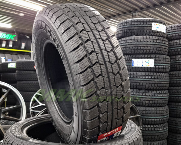 215/65R16C Zeta Antarctica 8 109/107T 8PR - Vissezonas riepas / Ziemas riepas