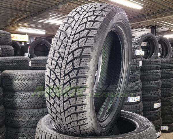 225/40R18 Maxtrek Trek M8 92T (Antares) - Vissezonas riepas / Ziemas riepas