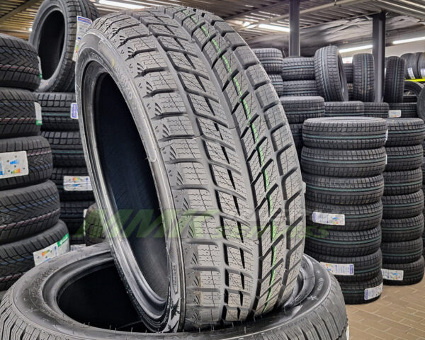 205/50R17 Altenzo HW505 93H XL DOT22/23 - Vissezonas riepas / Ziemas riepas