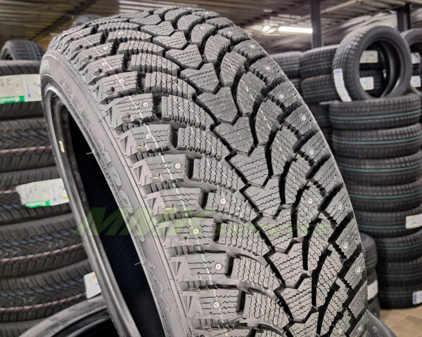 225/55R18 Maxtrek Trek M900 ice 98T ar radzēm - Ziemas riepas / Ziemas ar radzēm riepas