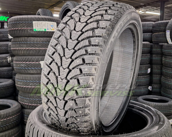 225/55R18 Maxtrek Trek M900 ice 98T ar radzēm - Ziemas riepas / Ziemas ar radzēm riepas