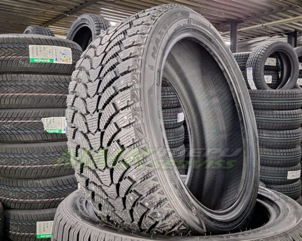 225/55R18 Maxtrek Trek M900 ice 98T ar radzēm - Ziemas riepas / Ziemas ar radzēm riepas