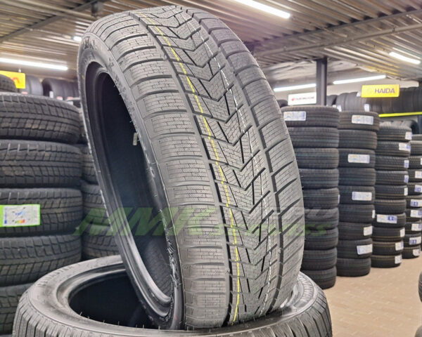 235/45R19 Tracmax X-Privilo S330 99V XL - Vissezonas riepas / Ziemas riepas