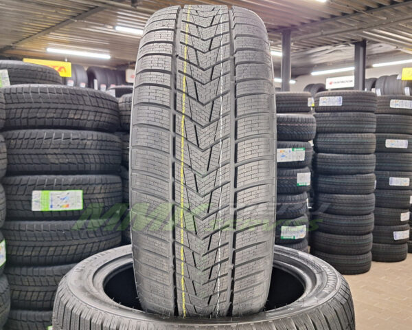 235/45R19 Tracmax X-Privilo S330 99V XL - Vissezonas riepas / Ziemas riepas