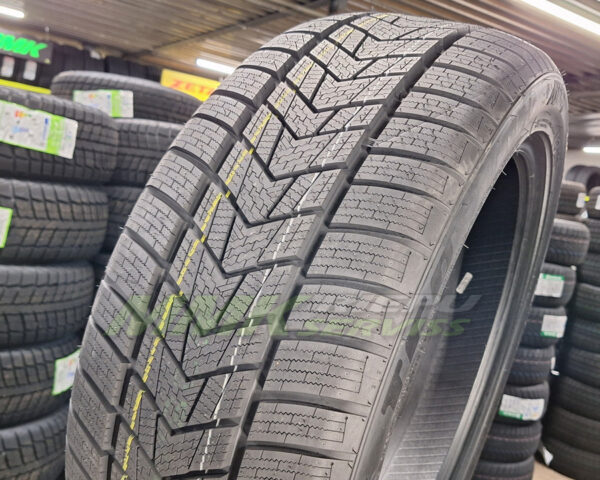 235/45R19 Tracmax X-Privilo S330 99V XL - Vissezonas riepas / Ziemas riepas