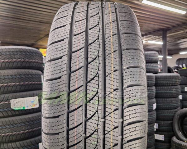 255/50R19 Rotalla ICE-PLUS S220 107V XL RP - Vissezonas riepas / Ziemas riepas