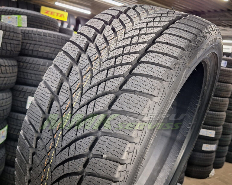 225/50R18 Goodyear UltraGrip Ice 2 99T XL • MMK Riepas