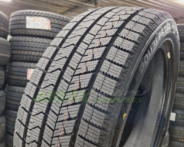 215/50R18 Doublestar DW16 92T - Vissezonas riepas / Ziemas riepas