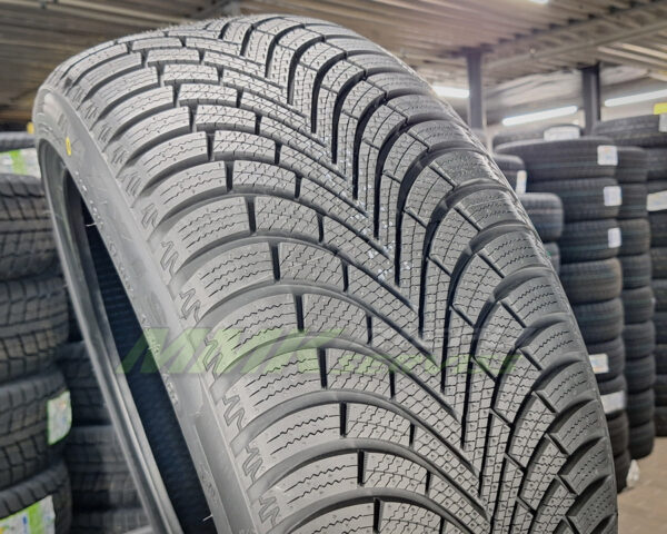 215/60R17 Maxxis Premitra Snow WP6 SUV 100H XL - Vissezonas riepas / Ziemas riepas