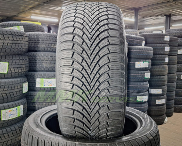 215/60R17 Maxxis Premitra Snow WP6 SUV 100H XL - Vissezonas riepas / Ziemas riepas