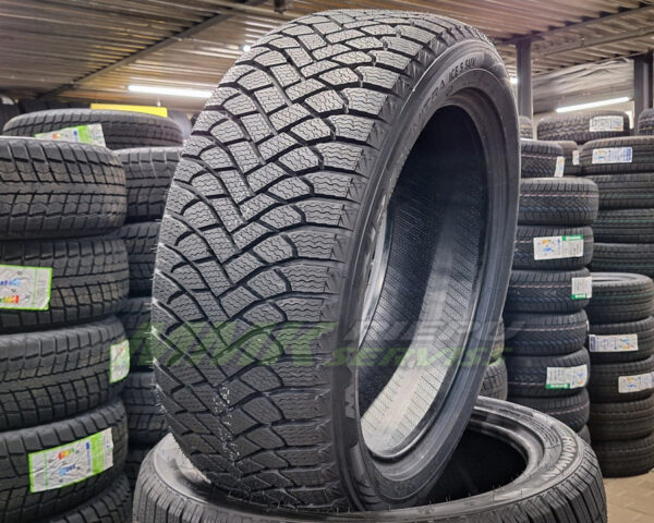 225/45R19 Maxxis Premitra Ice 5 SP5 96T - Vissezonas riepas / Ziemas riepas