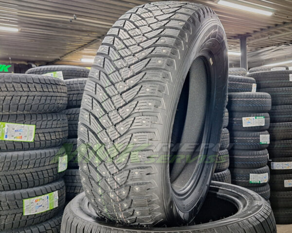 225/55R17 Goodyear UltraGrip Arctic 2 101T XL ar radzēm - Ziemas riepas / Ziemas ar radzēm riepas