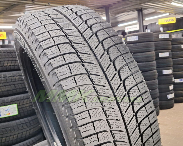 275/40R20 Michelin X-Ice XI3 102H RunFlat - Vissezonas riepas / Ziemas riepas