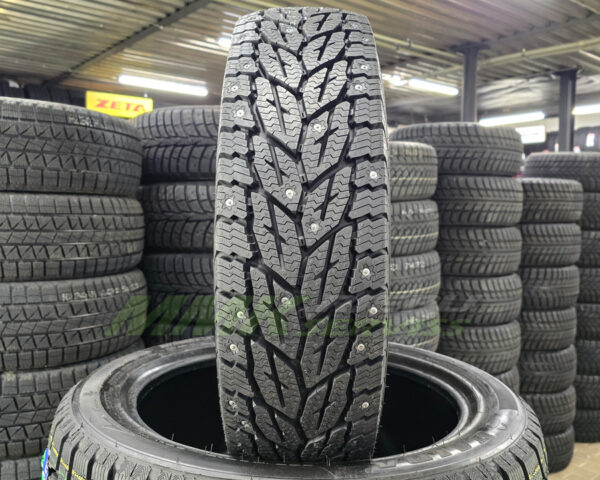 175/80R13C Leao Winter Defender Grip VAN 2 97/95Q ar radzēm - Ziemas riepas / Ziemas ar radzēm riepas