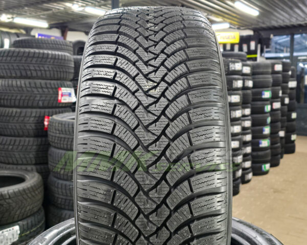 195/65R15 Falken EUROWINTER HS01 91T - Vissezonas riepas / Ziemas riepas