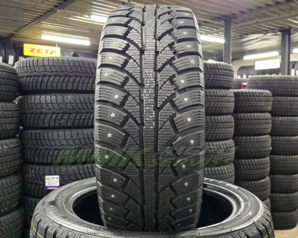 195/70R15C Goodride SW606 104/102R ar radzēm - Ziemas riepas / Ziemas ar radzēm riepas