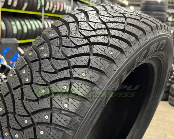 215/55R17 Falken Winterpeak F-Ice 1 98T XL DOT22 ar radzēm - Ziemas riepas / Ziemas ar radzēm riepas