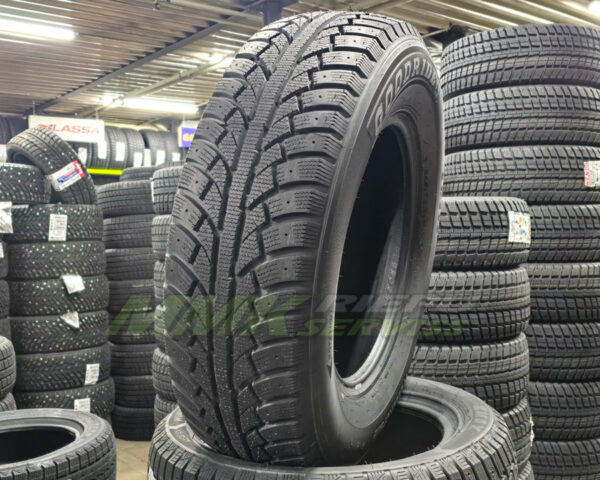 225/50R18 Goodride SW606 99H XL - Vissezonas riepas / Ziemas riepas