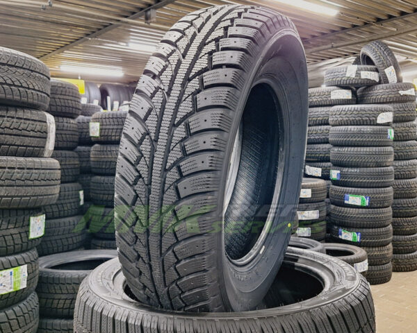 225/50R18 Goodride SW606 99H XL - Vissezonas riepas / Ziemas riepas