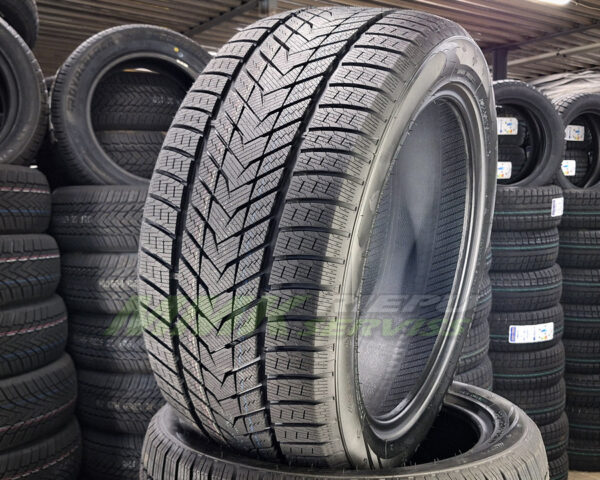 305/40R20 Roadmarch Winter XPro 999 112H DOT21 - Vissezonas riepas / Ziemas riepas