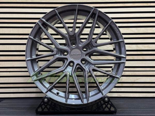 R18X8 5X120 ET35 72.6 ARCEO SEVILLA Titanium - Aluminija A riepas