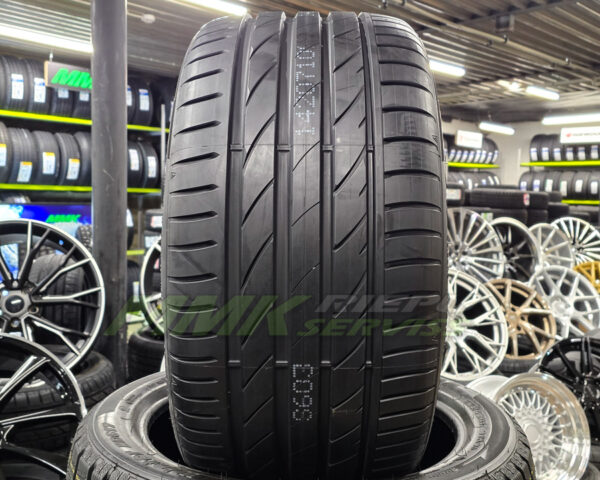 235/45R18 Maxxis Victra Sport 5 VS5 98Y XL DOT22 - Vasaras riepas