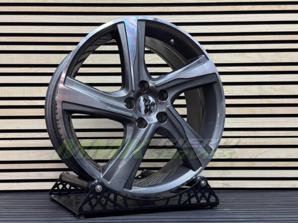 R18X7.5 5X108 ET49 63.3 BY115 Grey Polished (MG) - Aluminija A riepas