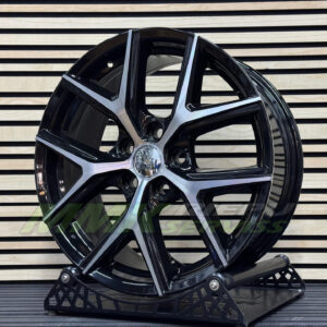 R18X7.5 5X114.3 ET45 73.1 B1344 Black Polished (MB) - Aluminija A riepas
