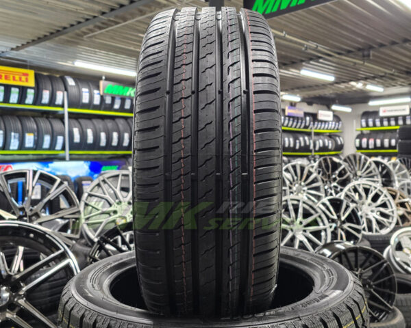 225/35R19 Barum Bravuris 5HM 88Y XL - Vasaras riepas