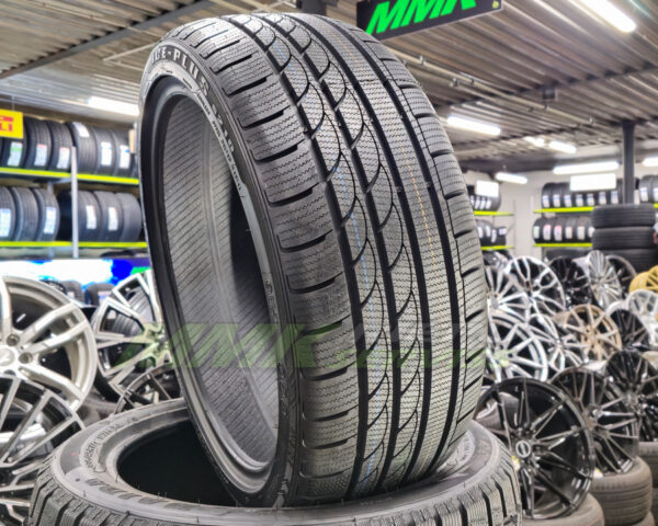 205/40R17 Imperial Snowdragon 3 ICE-PLUS S210 84V XL - Vissezonas riepas / Ziemas riepas