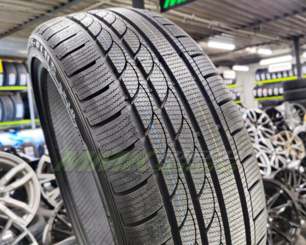 205/40R17 Imperial Snowdragon 3 ICE-PLUS S210 84V XL - Vissezonas riepas / Ziemas riepas